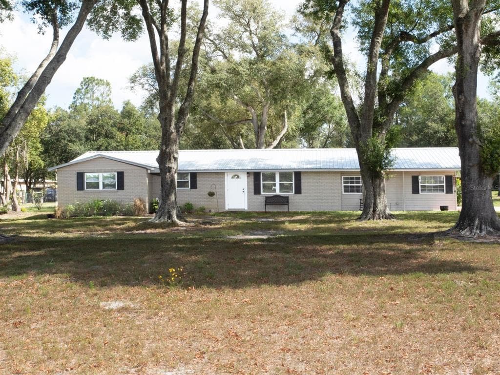5009 VAUGHN ROAD PLANT CITY, FL 33565