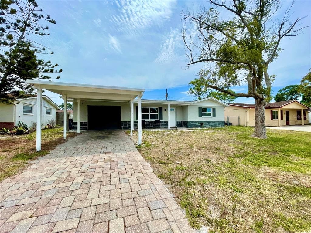 3432 BEDFORD STREET HOLIDAY, FL 34690