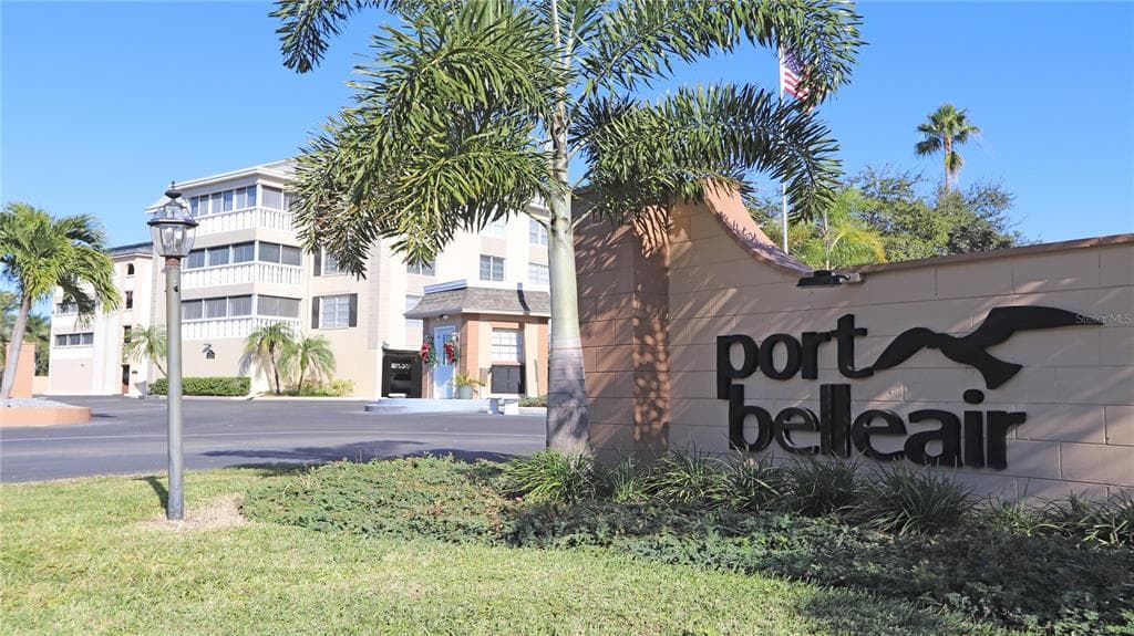 147 BLUFF VIEW DRIVE UNIT 301 BELLEAIR BLUFFS, FL 33770