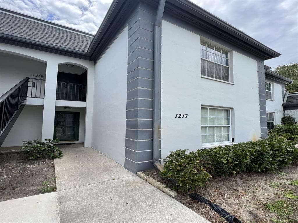 1217 N MCMULLEN BOOTH ROAD UNIT 1217 CLEARWATER, FL 33759