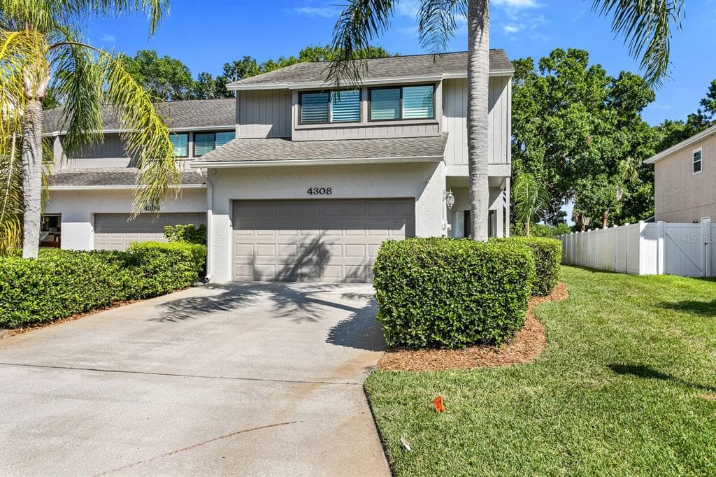 4308 GOLF CLUB LANE TAMPA, FL 33618