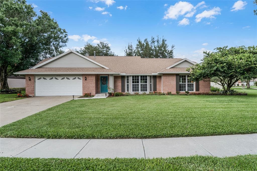 4741 LONSDALE CIRCLE