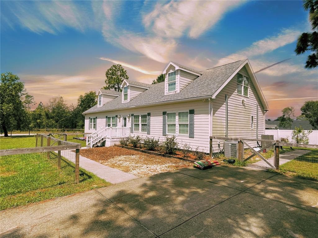 11485 LOMITA WREN ROAD WEEKI WACHEE, FL 34614