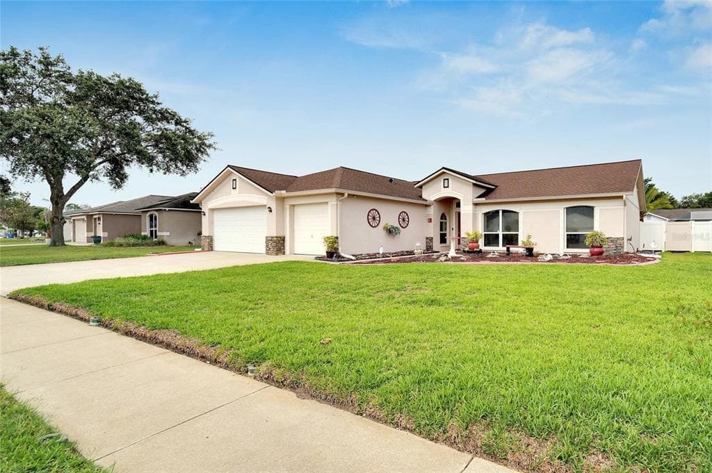10513 SKYLARK PLACE RIVERVIEW, FL 33569