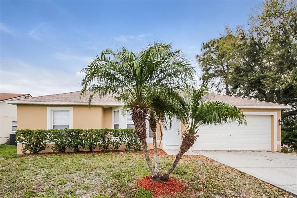 64 BOLTON COURT KISSIMMEE, FL 34758