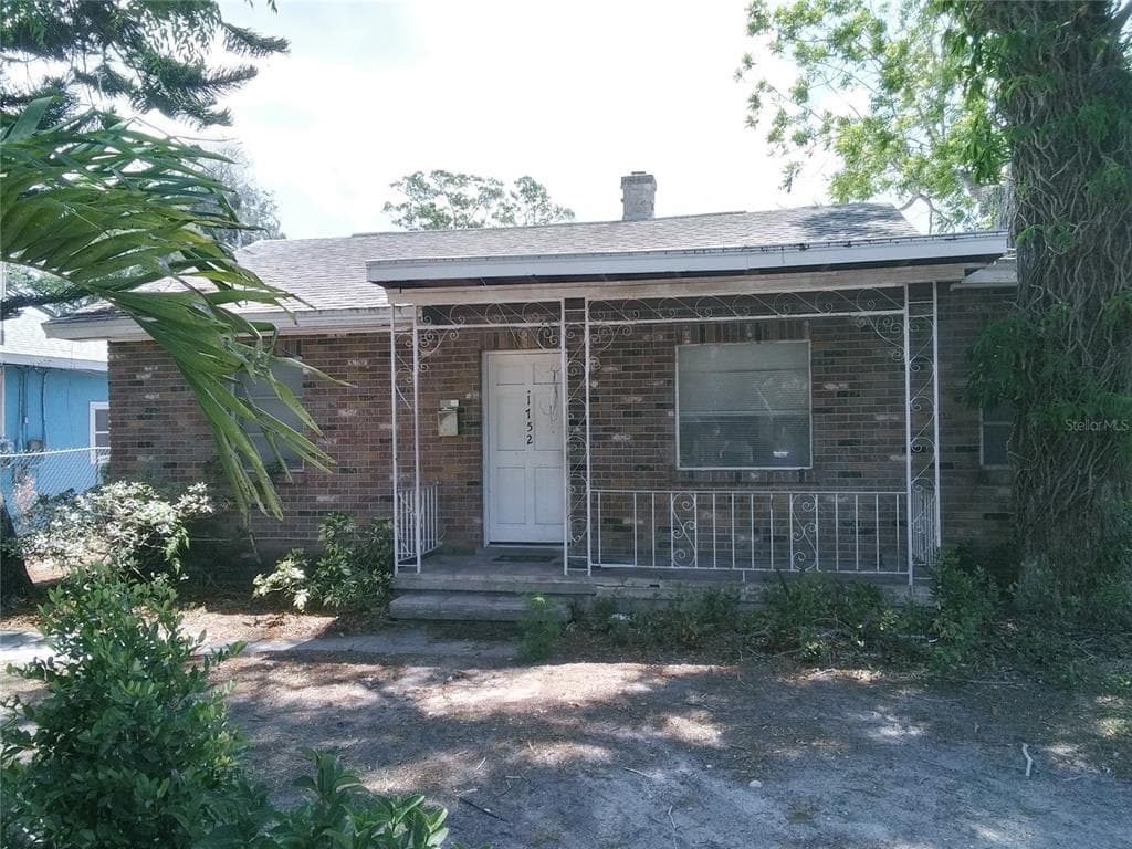 1752 28TH STREET S ST PETERSBURG, FL 33712