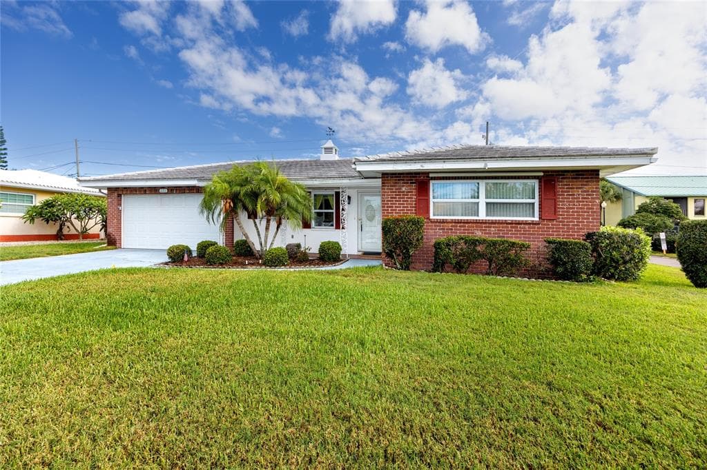 11211 60TH AVENUE SEMINOLE, FL 33772