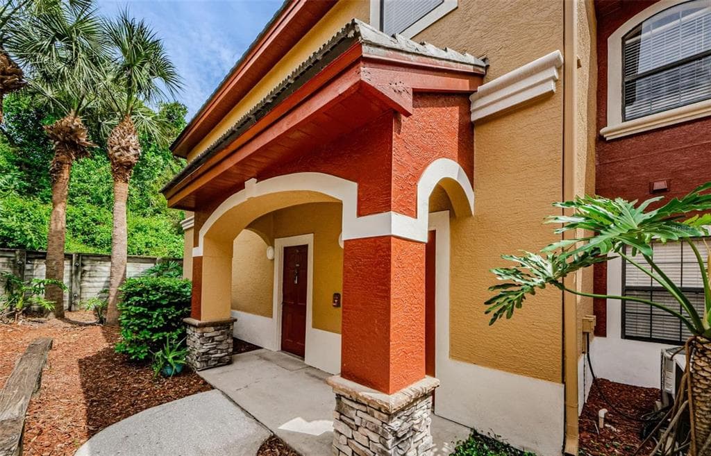 2279 PORTOFINO PLACE UNIT 2028 PALM HARBOR, FL 34683
