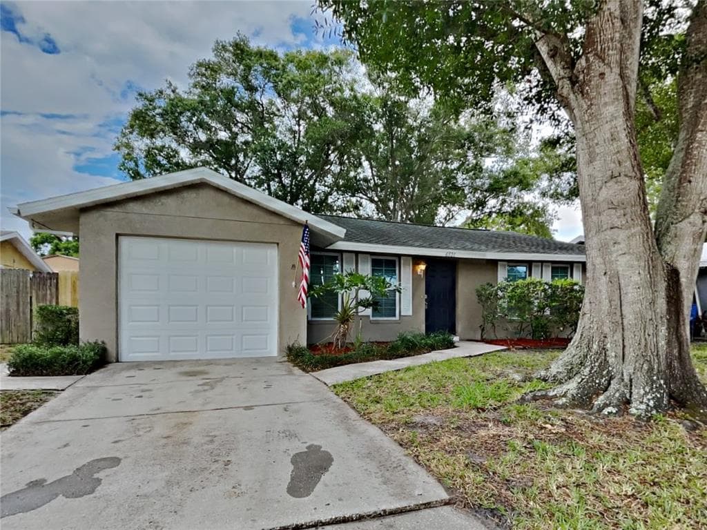 6521 BONNIE BAY CIRCLE N PINELLAS PARK, FL 33781