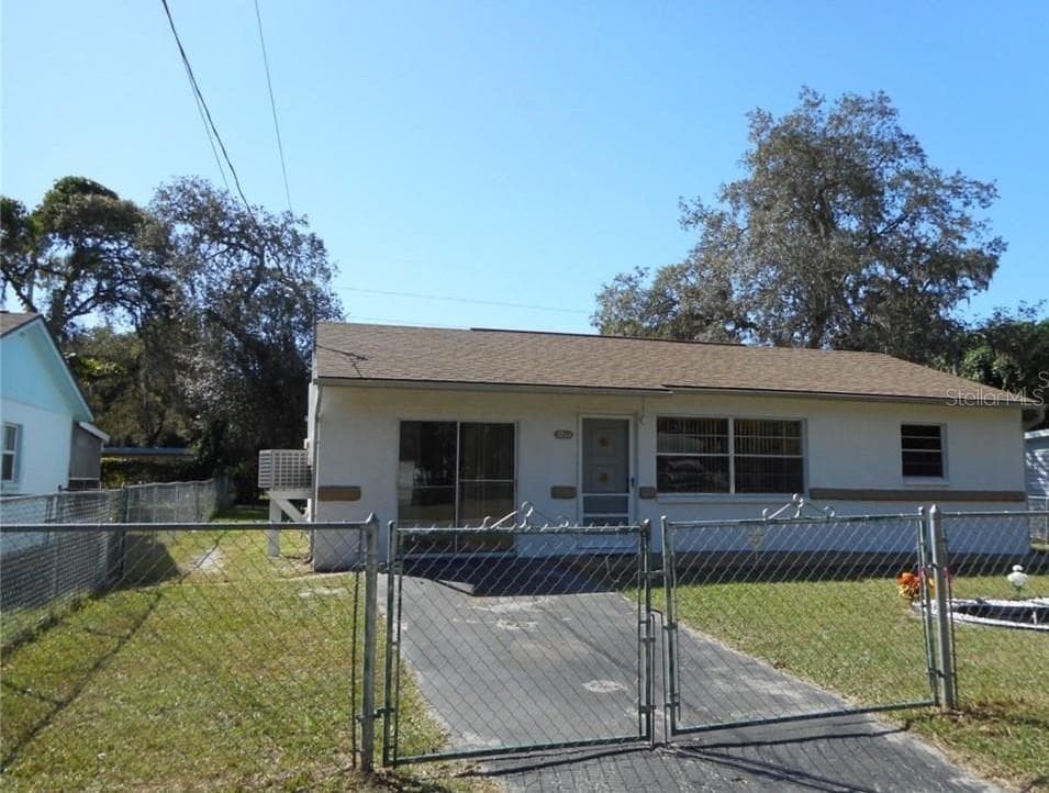 7814 AKRON AVENUE HUDSON, FL 34667