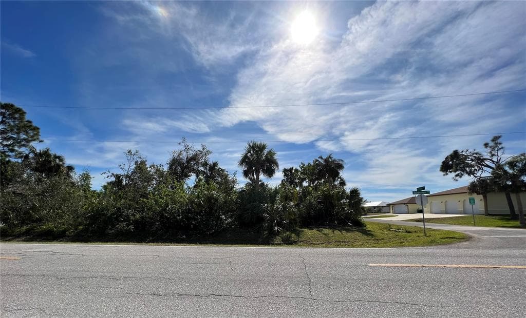 18149 ACKERMAN AVENUE PORT CHARLOTTE, FL 33948