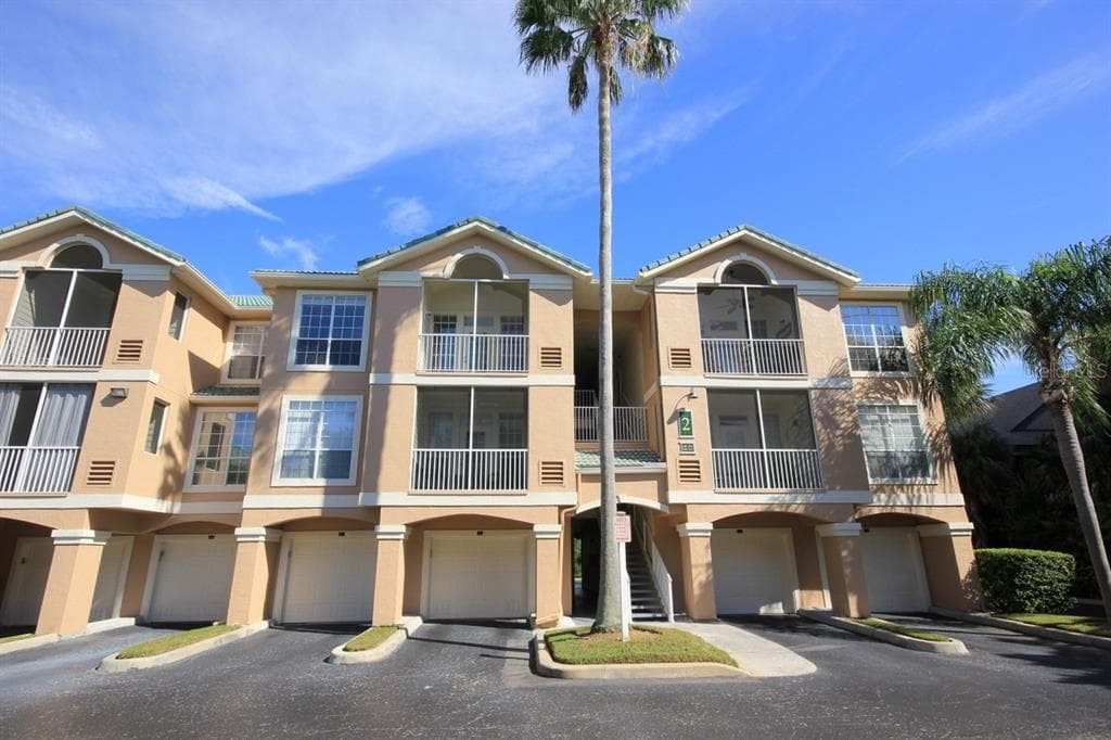 2309 BAY CLUB CIRCLE TAMPA, FL 33607