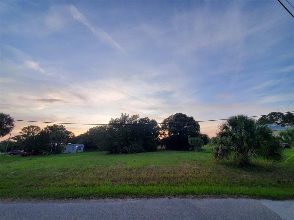 8367 LAFITTE DRIVE HUDSON, FL 34667