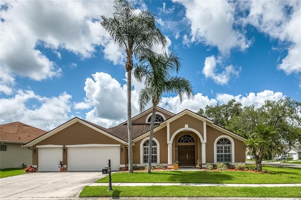 4126 APPLE BLOSSOM ROAD LUTZ, FL 33558