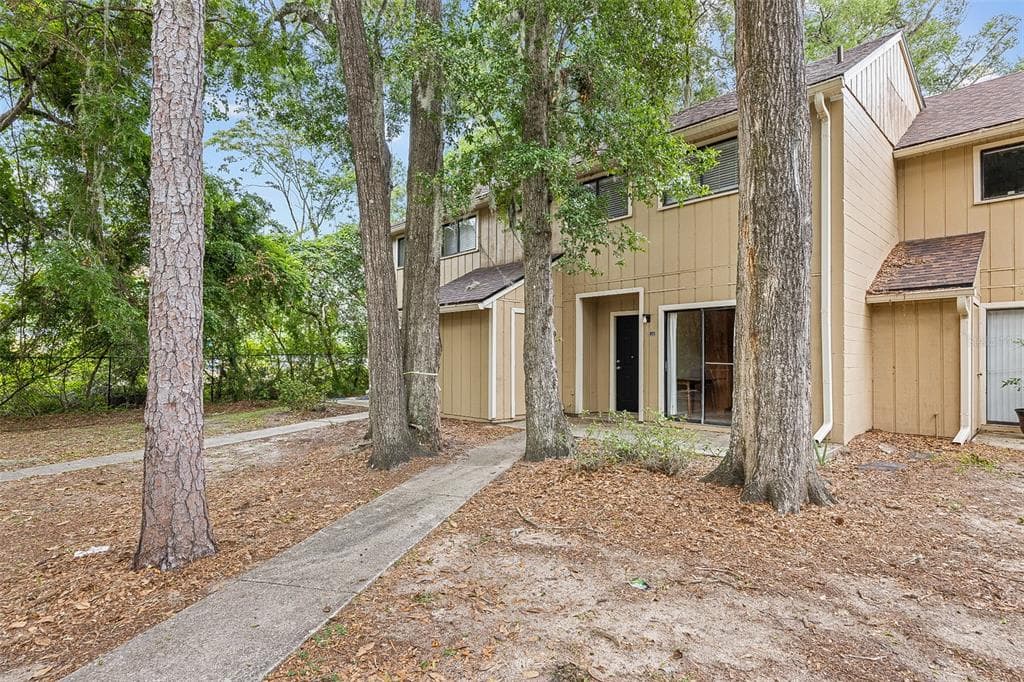 507 NW 39TH ROAD UNIT 320 GAINESVILLE, FL 32607