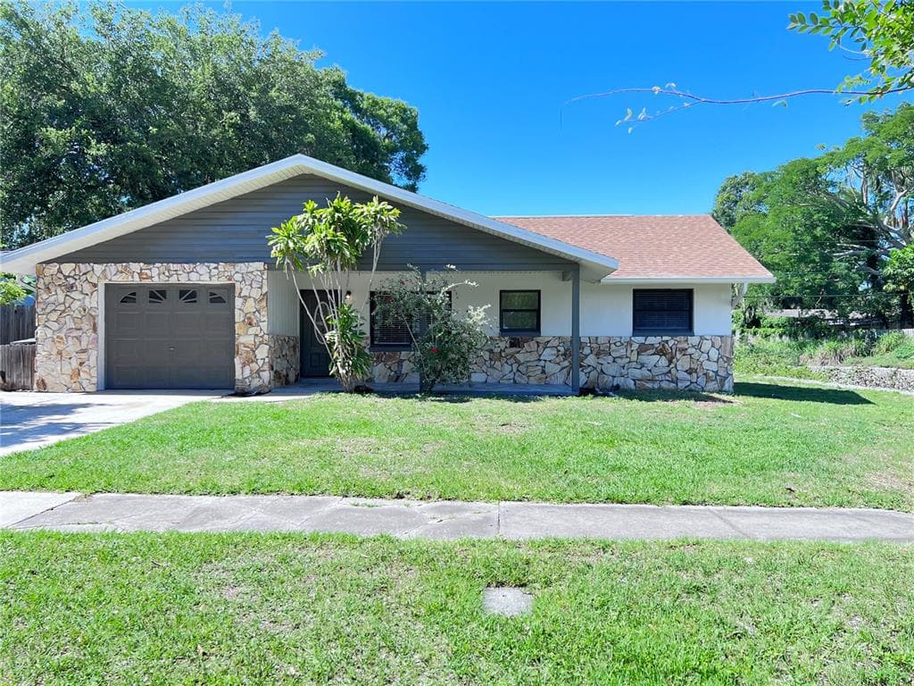 1080 8TH AVENUE NE LARGO, FL 33770