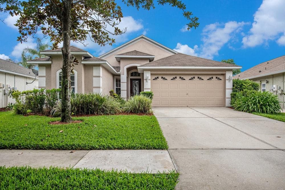 2005 BERRY LAKE DRIVE BRANDON, FL 33510
