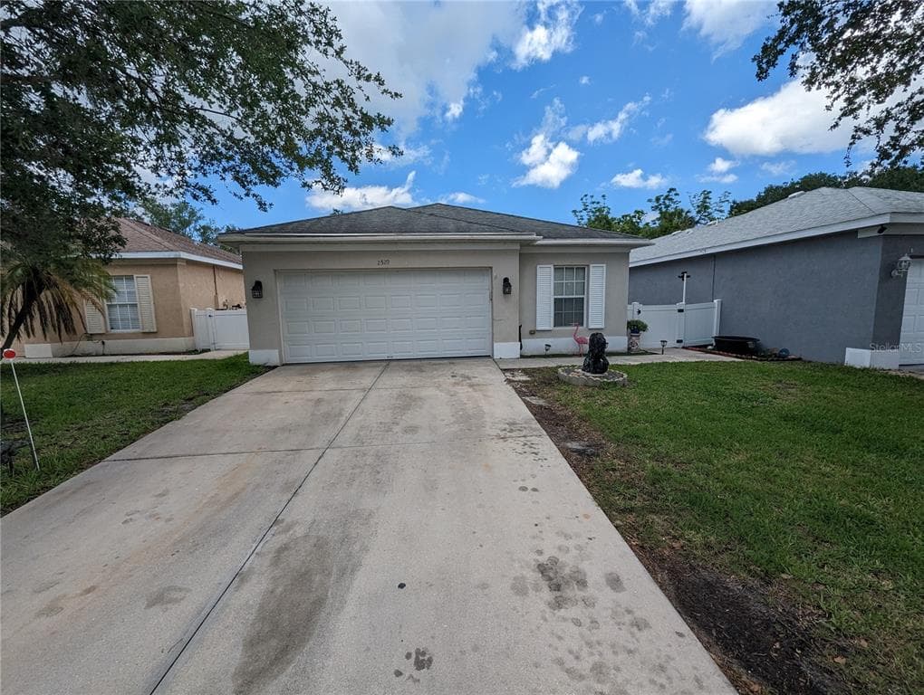 2529 28TH AVENUE E PALMETTO, FL 34221