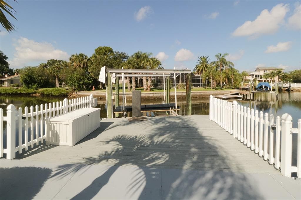 4246 MARINE PARKWAY NEW PORT RICHEY, FL 34652