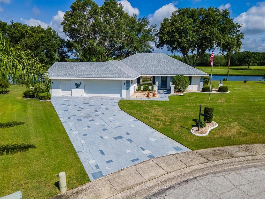 2006 CHICKORY LANE SUN CITY CENTER, FL 33573