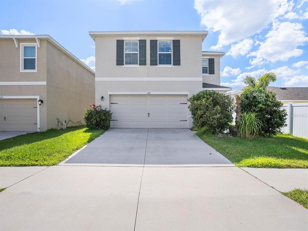 124 LACEWING PLACE VALRICO, FL 33594