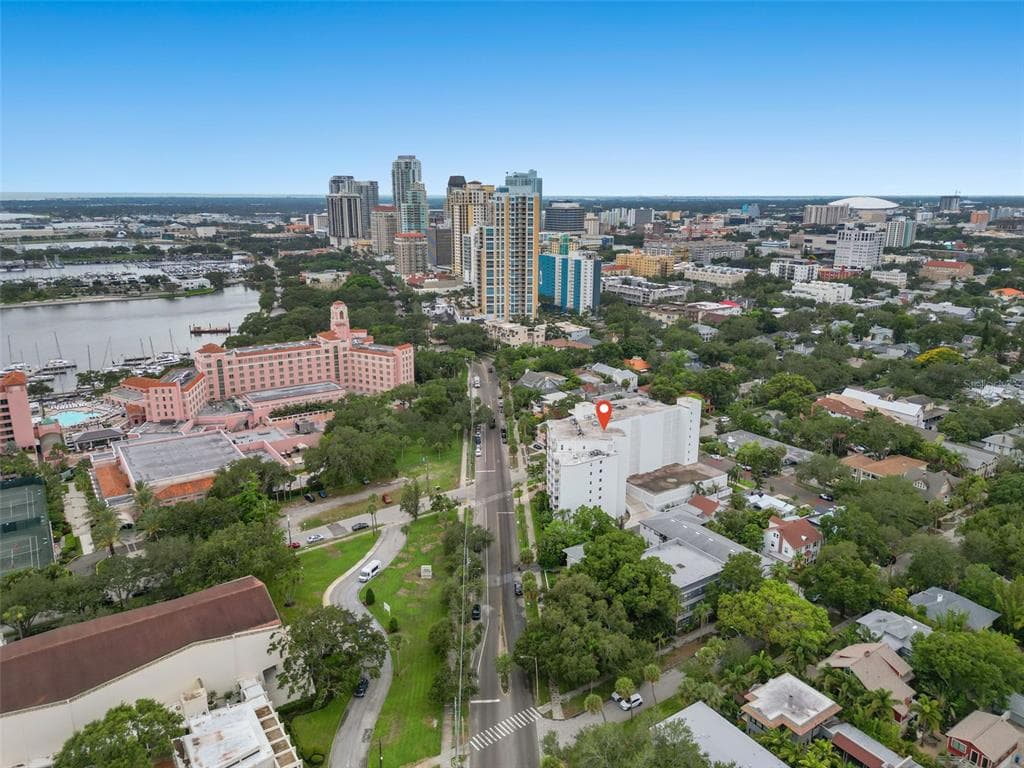 700 BEACH DRIVE NE UNIT 403 ST PETERSBURG, FL 33701