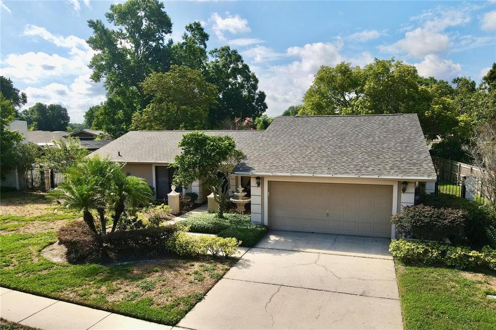 12704 ALLENDALE LANE TAMPA, FL 33618