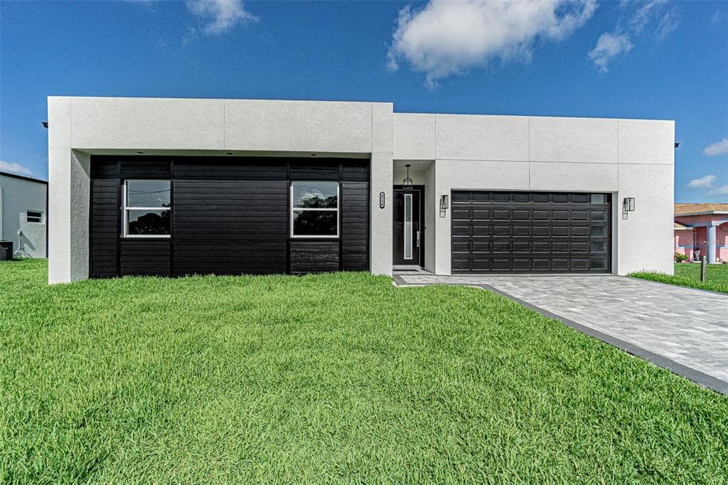 9714 VAN STREET TAMPA, FL 33615