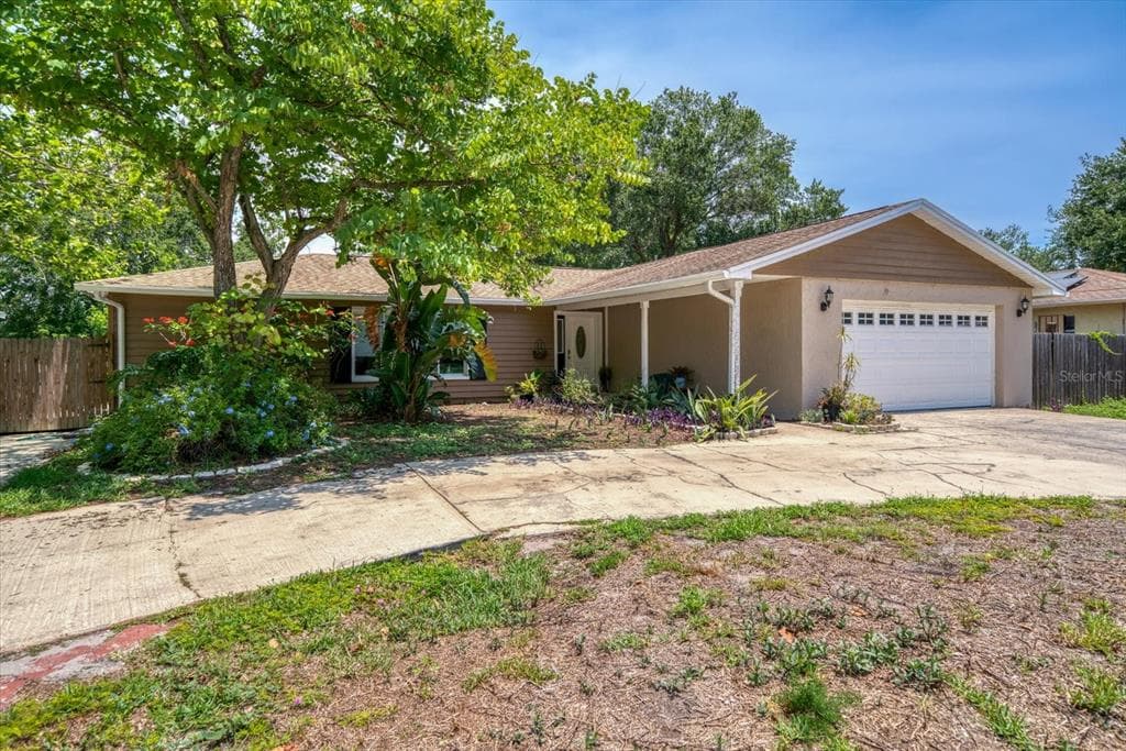 1130 WYATT STREET CLEARWATER, FL 33756