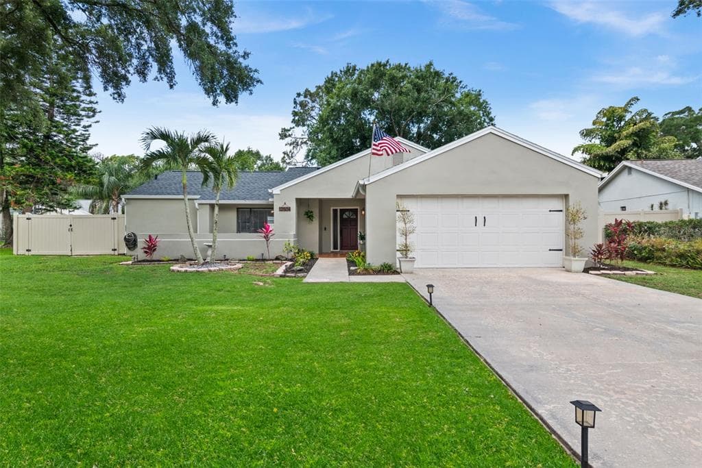 12504 TWISTED OAK DRIVE TAMPA, FL 33624