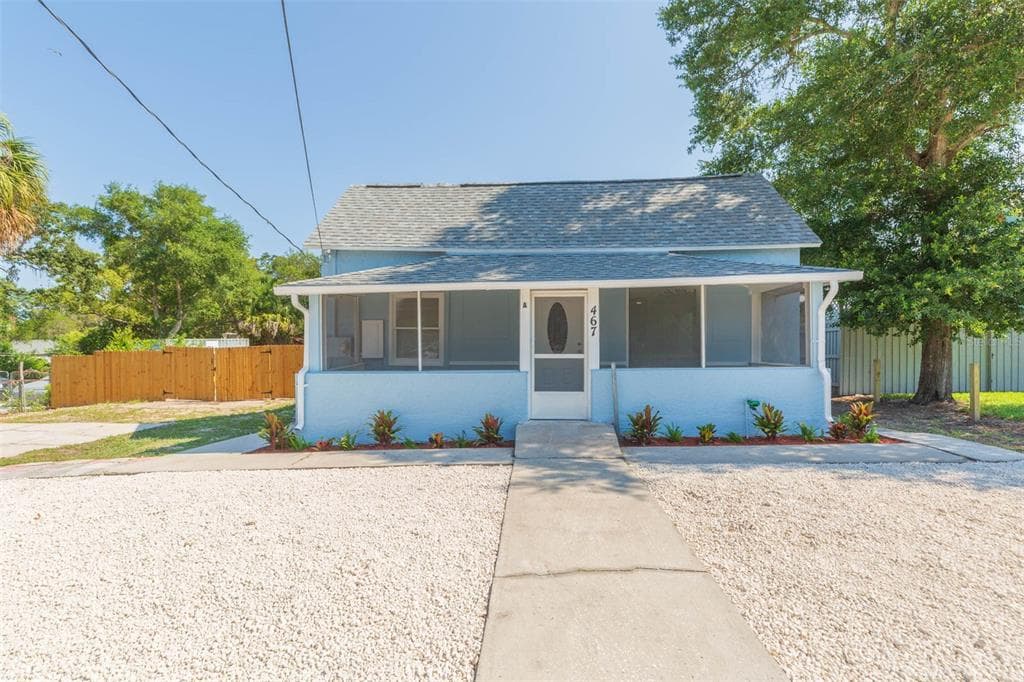 467 CYPRESS STREET TARPON SPRINGS, FL 34689