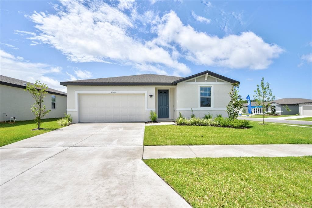 38590 FINN CLOVER LANE ZEPHYRHILLS, FL 33540