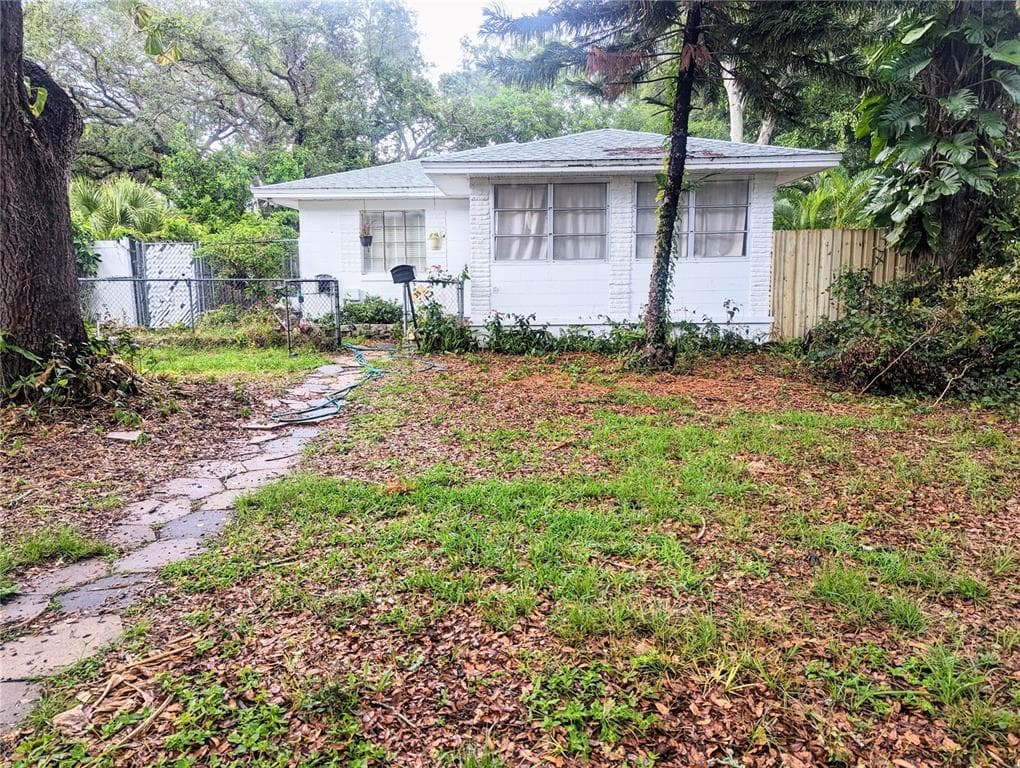135 24TH AVENUE SE ST PETERSBURG, FL 33705