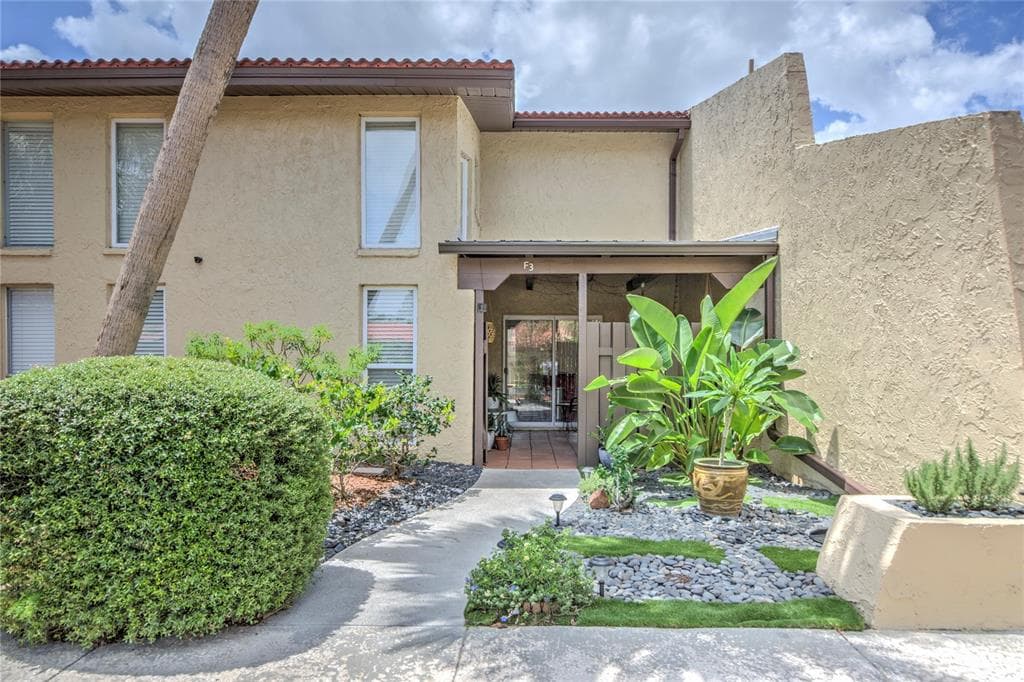 7200 ULMERTON ROAD UNIT F3 LARGO, FL 33771