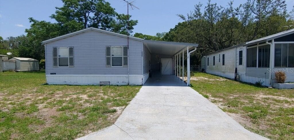 2402 PRESTIGE DRIVE HOLIDAY, FL 34690