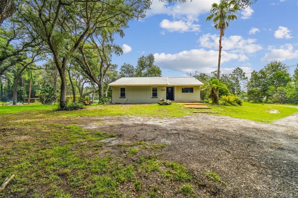 1424 CRYSTAL SPRINGS ROAD ZEPHYRHILLS, FL 33540