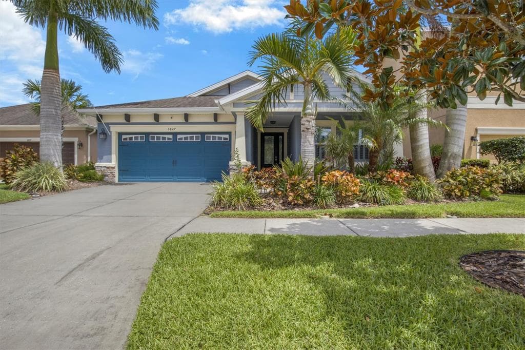 6827 PARK STRAND DRIVE APOLLO BEACH, FL 33572