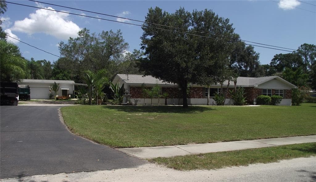208 WATKINS WAY BRANDON, FL 33510
