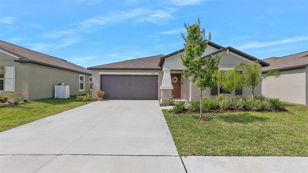 16676 DELIA STREET WIMAUMA, FL 33598
