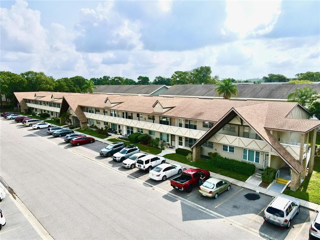 2295 BELGIAN LANE UNIT 45 CLEARWATER, FL 33763