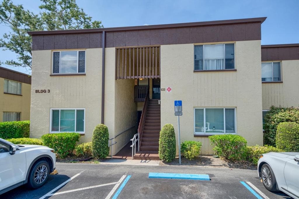 633 N KEENE ROAD UNIT C CLEARWATER, FL 33755