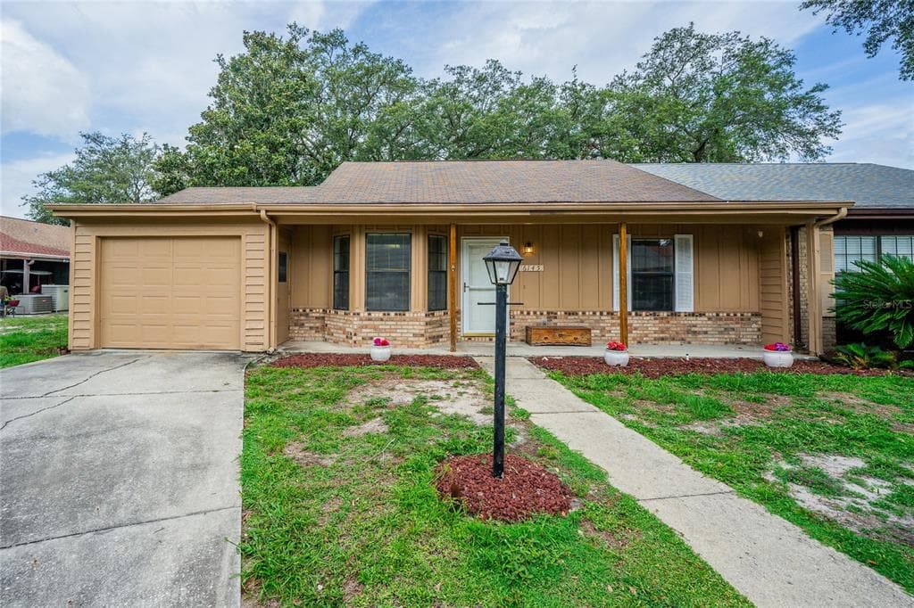 6145 BEECHWOOD DRIVE DADE CITY, FL 33523