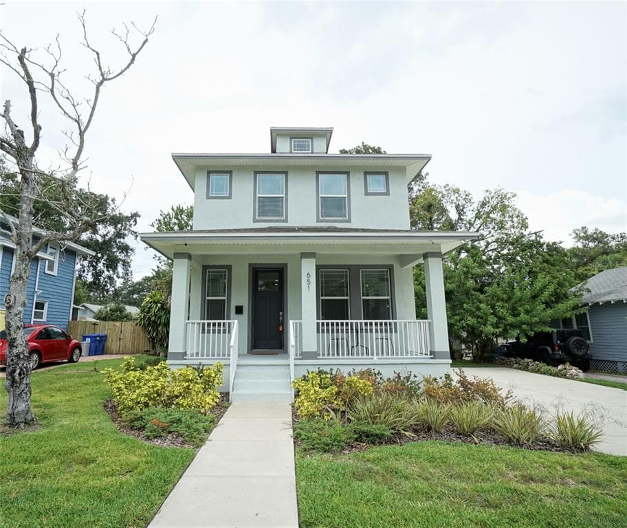 651 14TH AVENUE S ST PETERSBURG, FL 33701