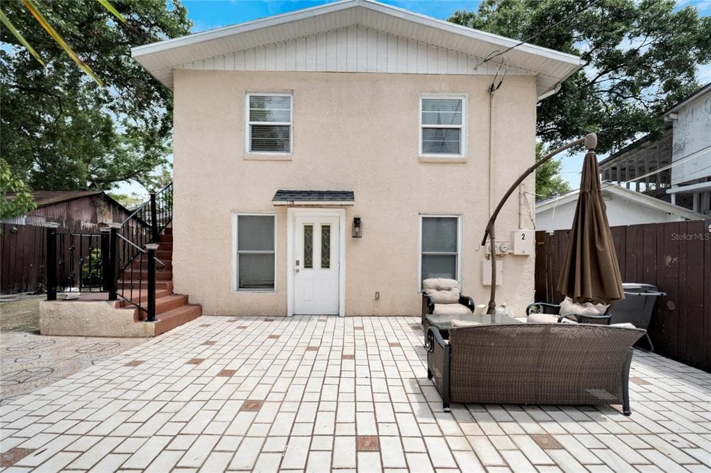 1212 E COLUMBUS DRIVE UNIT DOWN TAMPA, FL 33605