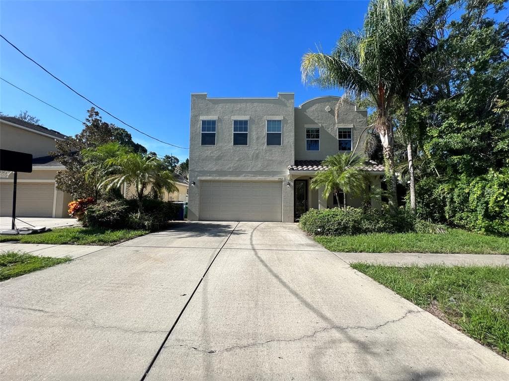 3702 W TACON STREET TAMPA, FL 33629