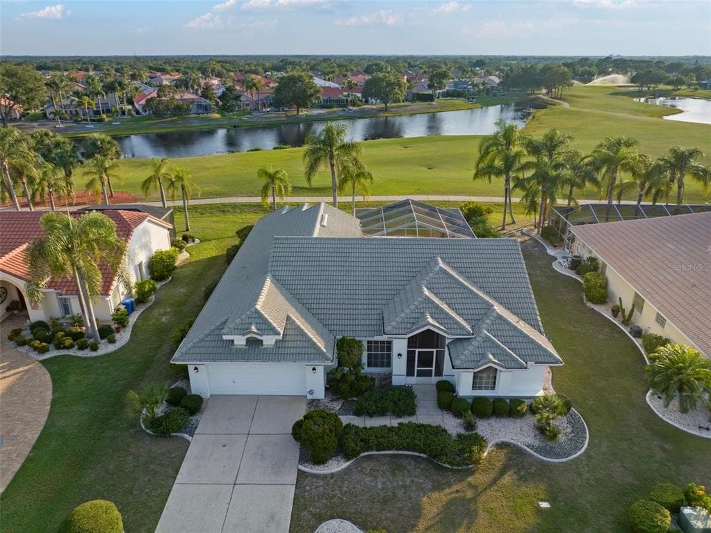 2019 S PEBBLE BEACH BLVD SUN CITY CENTER, FL 33573