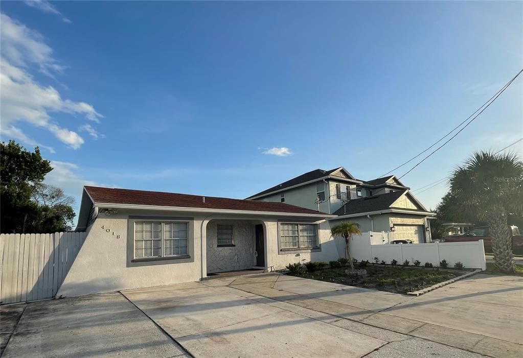 4018 W GRAY STREET TAMPA, FL 33609