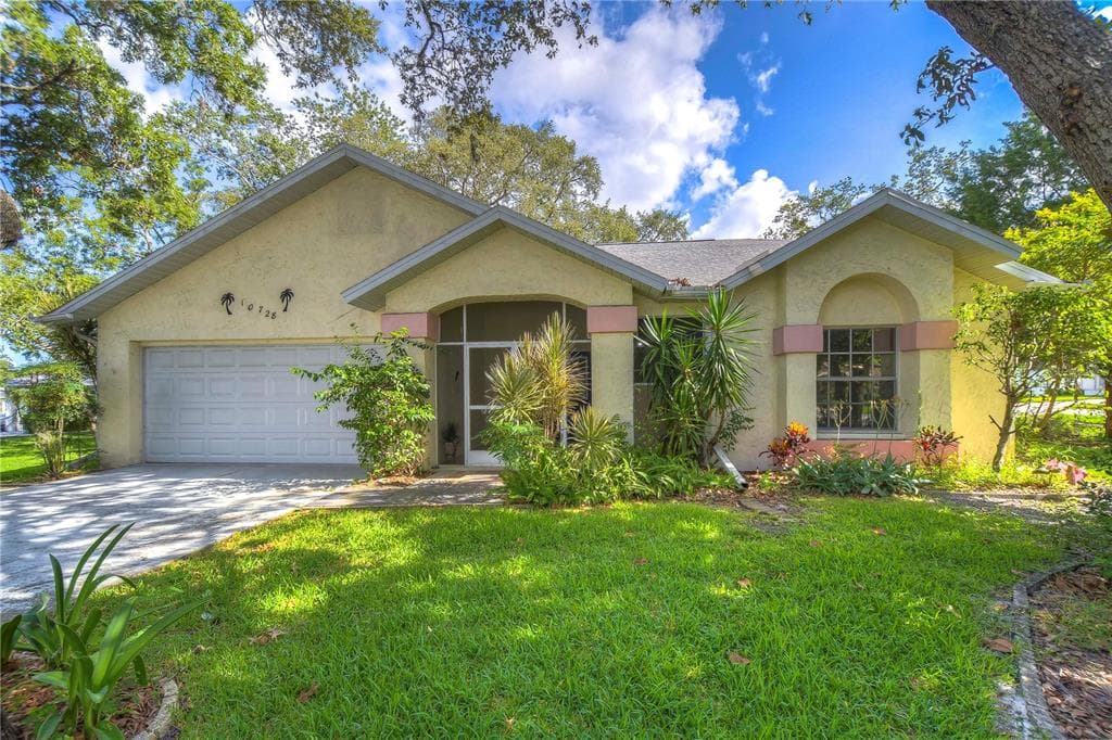 10728 FALLEN LEAF LANE PORT RICHEY, FL 34668