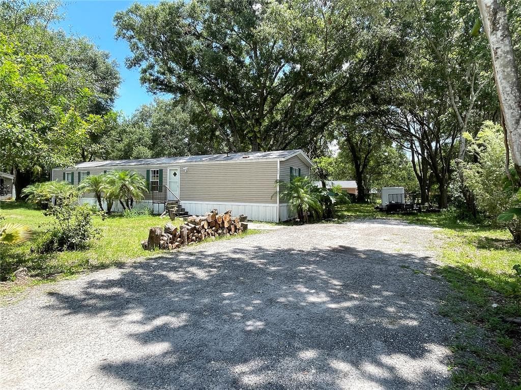 1820 ANNA ROAD ODESSA, FL 33556