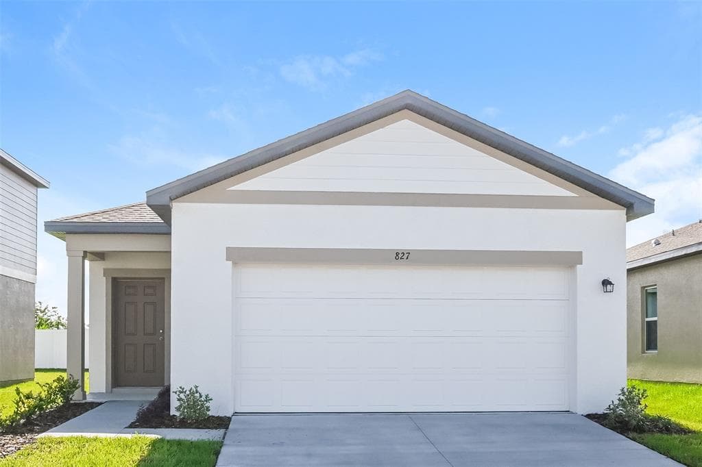 827 KINGS PINE COURT RUSKIN, FL 33570